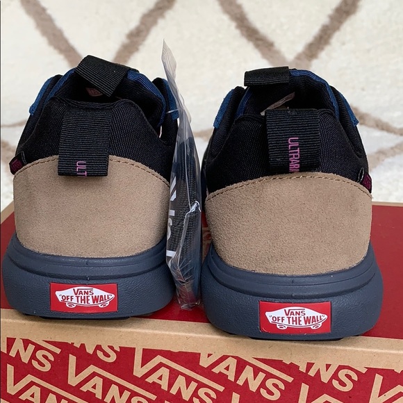 • VANS ULTRARANGE GIBRALTAR SEA/EBONY WMNS - Picture 10 of 16